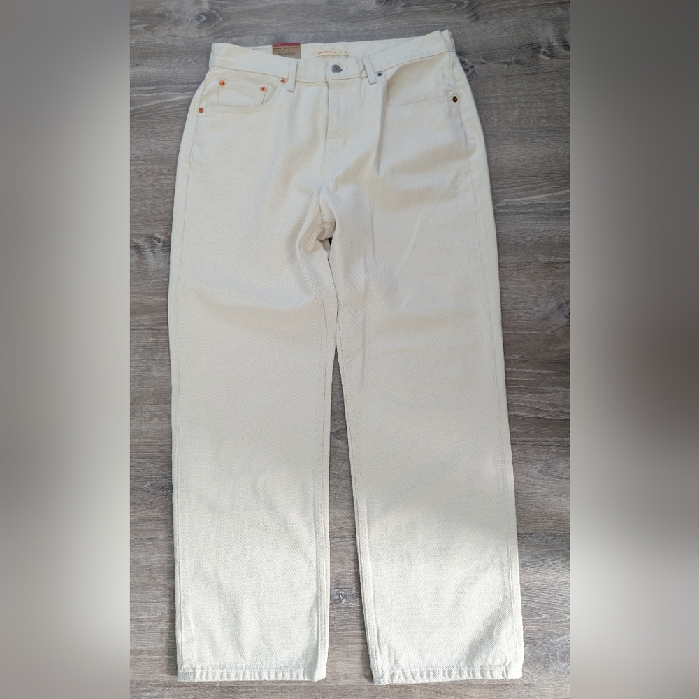 Levi's Low Pro Cream White